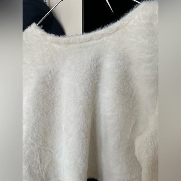 Open back blouse - Picture 2 of 4